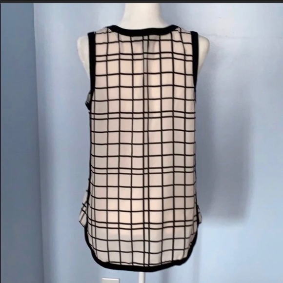 Banana Republic Windowpane Tunic Top 🛒 - Picture 3 of 5